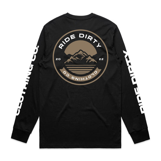 Mountain Crest Long Sleeve Tee